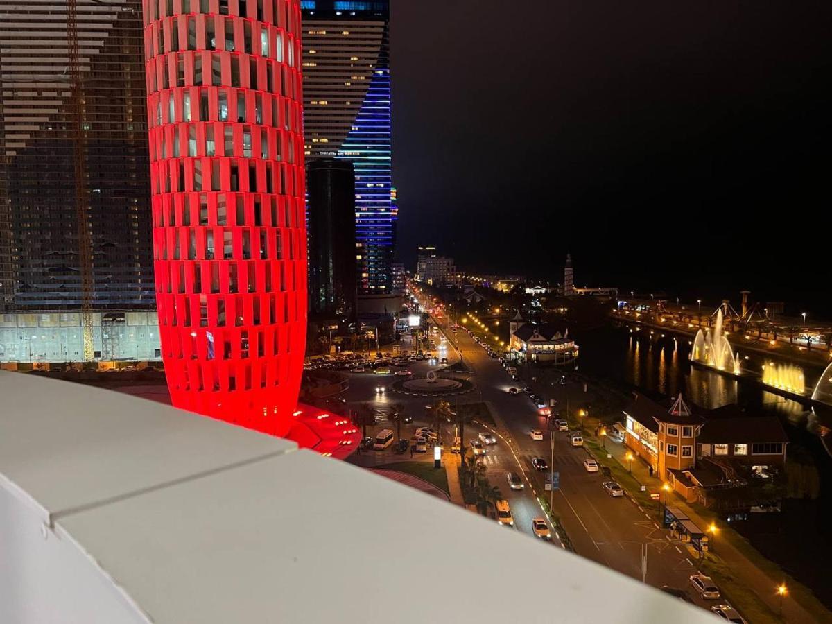 Gq Apartments On First Line 巴统 外观 照片